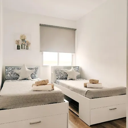 Escapada Deluxe Con Wifi 2 Hab 2 Banos Con Cocina & Smarttv Cerca De Todo Санта-Крус-де-Тенерифе