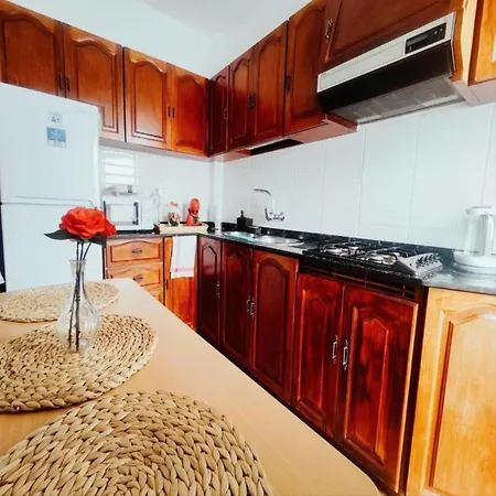 Escapada Deluxe Con Wifi 2 Hab 2 Banos Con Cocina & Smarttv Cerca De Todo Апартаменты *