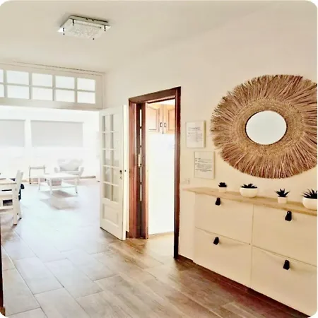 Escapada Deluxe Con Wifi 2 Hab 2 Banos Con Cocina & Smarttv Cerca De Todo Apartment *