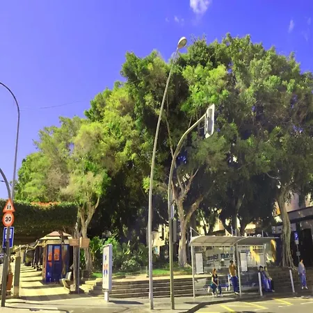 Apartament Escapada Deluxe Con Wifi 2 Hab 2 Banos Con Cocina & Smarttv Cerca De Todo *