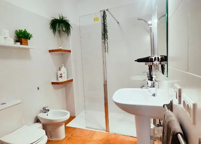 Escapada Deluxe Con Wifi 2 Hab 2 Banos Con Cocina & Smarttv Cerca De Todo * Santa-Cruz de Ténérife